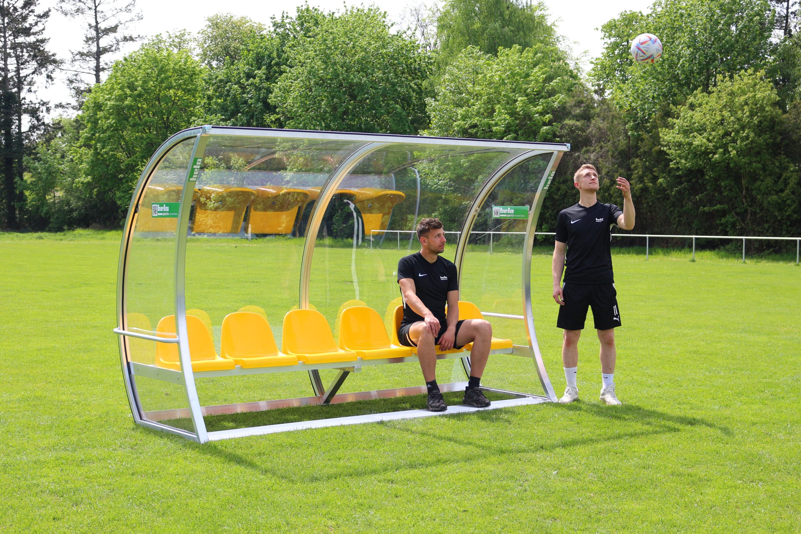 Sportpoland 09019 Zdjęcie produktu 2 - LAWKA REZERWOWYCH KABINA DLA ZAWODNIKOW EXCLUSIVE 3