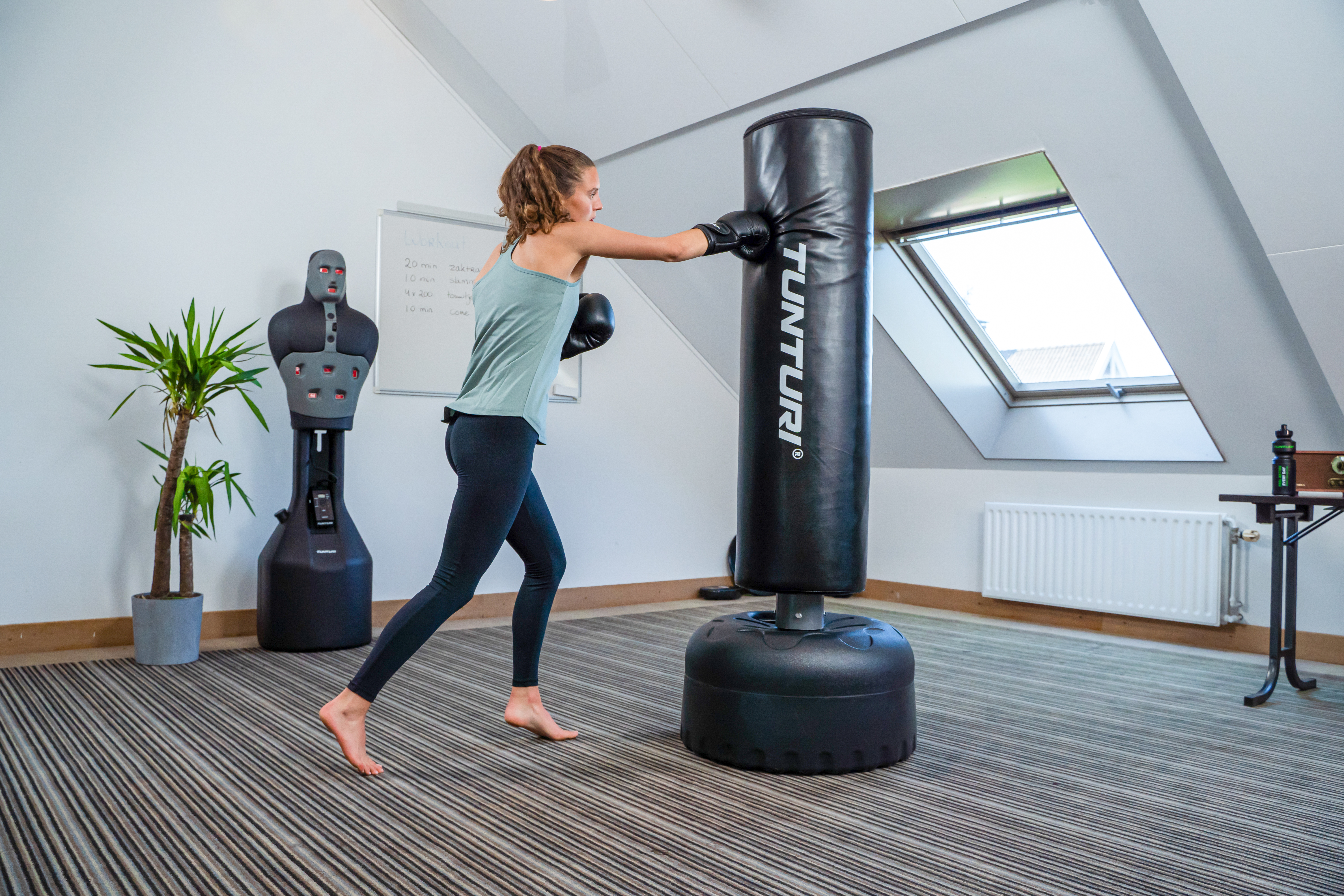 tunturi 14TUSBO096 Zdjęcie produktu - Tunturi wolnostojacy 4