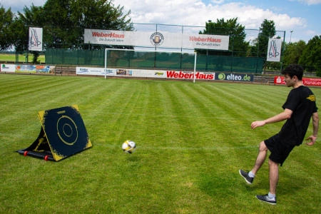 Ścianka do odbijania piłek z falą rebounder Powershot