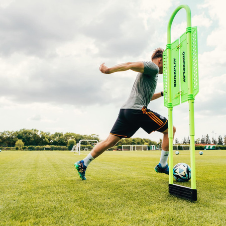 MUR PIŁKARSKI REGULOWANY QUICKPLAY NA NATURALNĄ MURAWĘ (ZESTAW - 5 X MANEKIN)