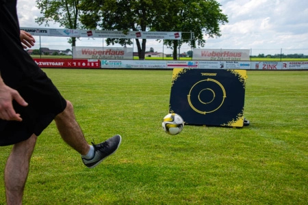 Ścianka do odbijania piłek z falą rebounder Powershot