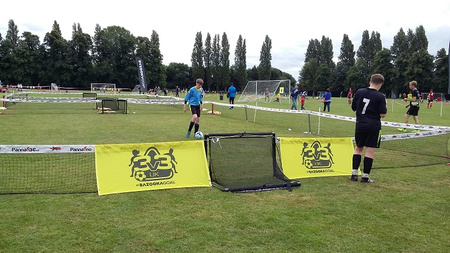 BOISKO BAZOOKAGOAL 1v1