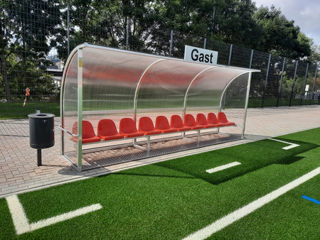 ŁAWKA REZERWOWYCH 10-OSOBOWA SPORTPOLAND KABINA DLA ZAWODNIKÓW CHAMPION