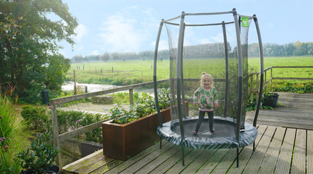 TRAMPOLINA EXIT TIGGY JUNIOR Z SIATKĄ ø140 CM CZARNO/SZARA OUTLET