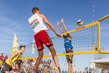 SŁUPKI ALUMINIOWE DO SIATKÓWKI PLAŻOWEJ FUNTEC Pro Beach Set (ZESTAW)