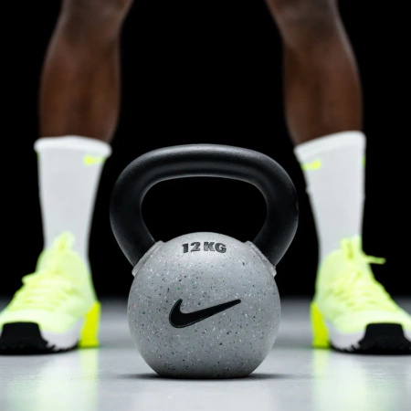 KETTLEBELL NIKE RUBBER COATED (WOLF GREY) - 12 KG